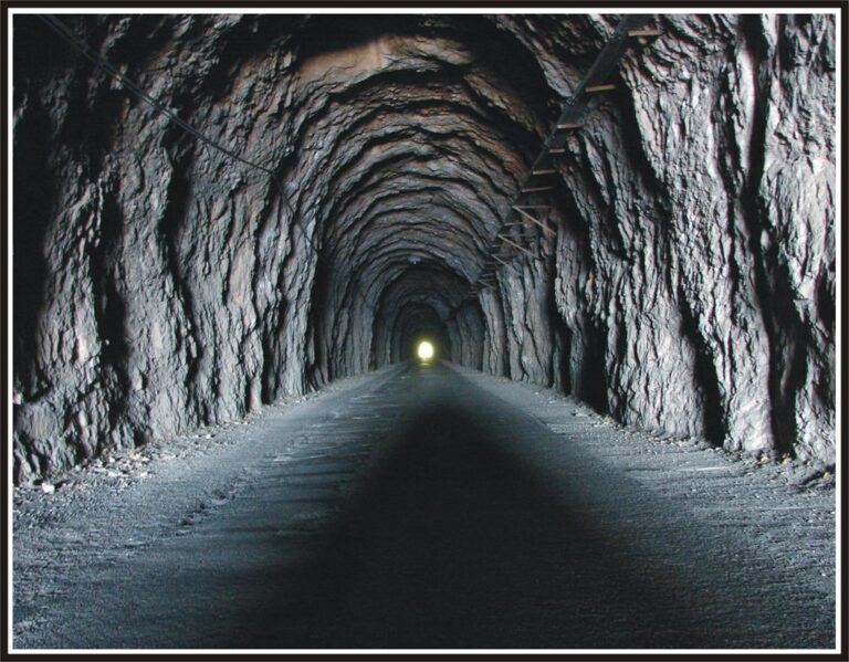 Dingač tunel Dingač najkrótsza droga do najlepszych win Pelješaca